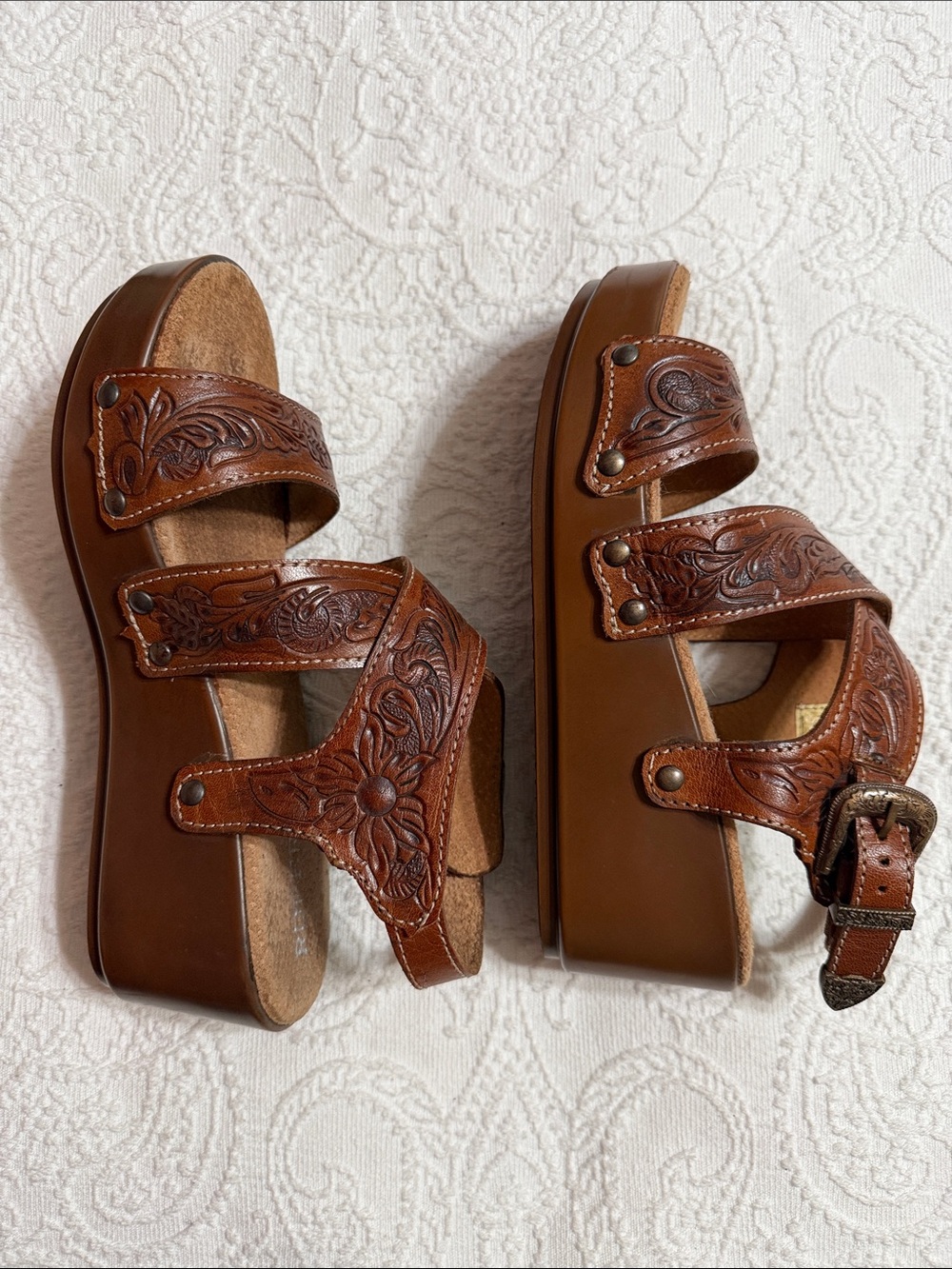 Roper Sandals Size 9 Brown Western Tooled Leather Platform - Picture 6 of 11